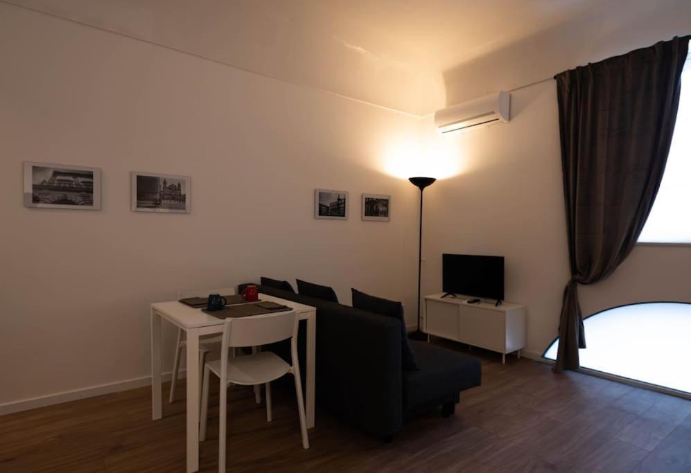 Monolocale Ramondetti Fileti Apartment Palermo Luaran gambar