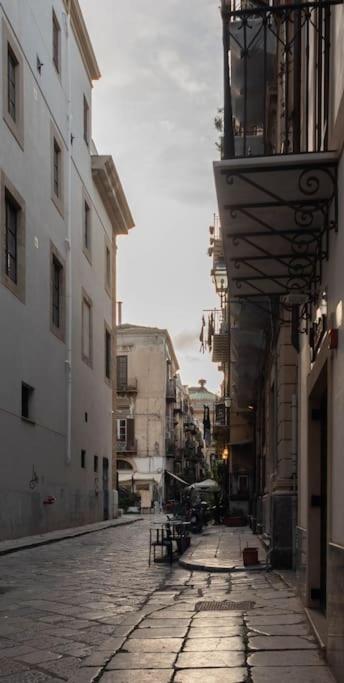 Monolocale Ramondetti Fileti Apartment Palermo Luaran gambar